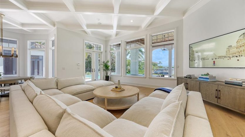 Spacious Home For Sale
